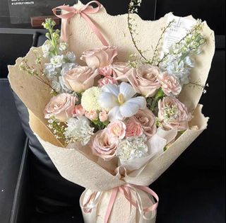 (Category: ) located in . Submitted by wbloomflowers (Listing ID 1368790253, Image 1). Description: .