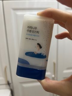 （分類：）位於 。 由 lilakei 提交（商品編號 1368873995，圖片 1）。簡介： 。