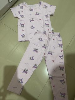 (Kategori: ) berada di . Dikirim oleh dewihuangg (ID iklan 1368910804, Gambar 1). Deskripsi: .