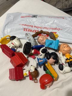 snoopy happy meal mcdo for take all