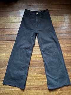 (Category: ) located in . Submitted by shop.bubbi (Listing ID 1368787447, Image 1). Description: .