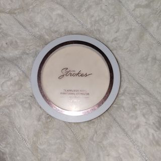 Strokes Flawless Veil Finishing Powder in Banana