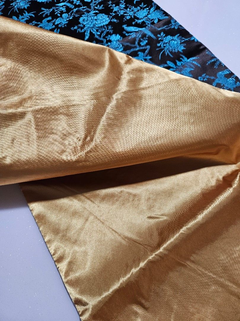 Table runner65075517143683112