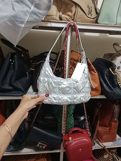 (Kategori: ) berada di . Dikirim oleh natsoeb (ID iklan 1368951665, Gambar 1). Deskripsi: .
