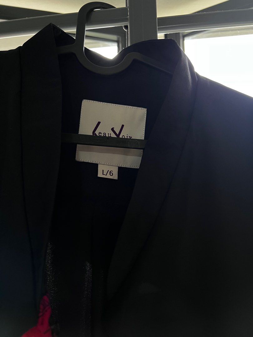 Temasek Poly Graduation Gown, Men's Fashion, Tops & Sets, Tshirts ...