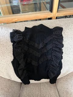 Zara  mock neck knit top