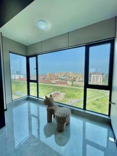 珠海0首付。送6个月月供  2房、3房住宅、带裝修现楼  对面华发商都、视野无敌63438372702722110