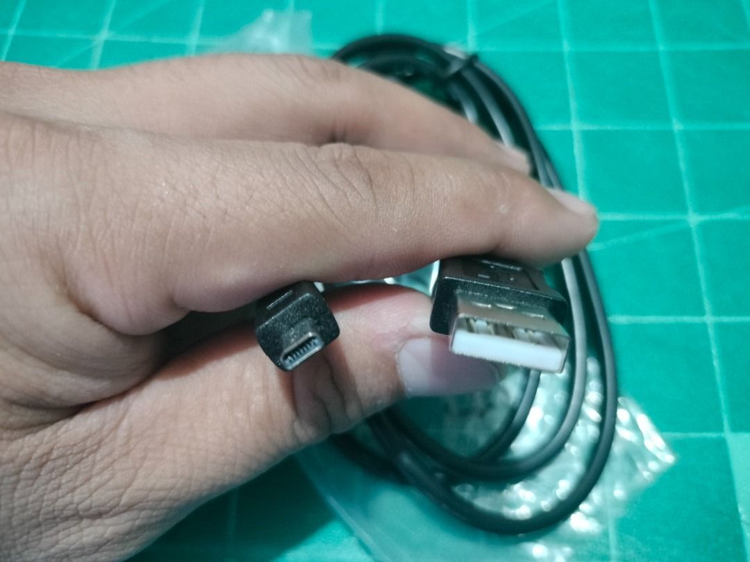 8 Pin Mini USB to USB Data Cord Cable for Sony Digital Camera DSLR (Category: Cables & Adaptors) located in Quezon City. Submitted by kyrex12 (Listing ID 1368977136, Image 2). Description: 8 Pin Mini USB(male) to USB(Male) -250 each -200 wholesale(6pcs. and above) -data cable -1.5m -with 1 week warranty -accept shipping via LALAMOVE COD(buyer's expense) -accept GCASH and MAYA payment -COMPATIBILITY IS BUYER'S RESPONSIBILITY.