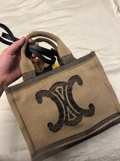 由 kelly7622 (刊登 ID 1369068071，圖片 1) 提交，位於 的 (類別：)，說明：。