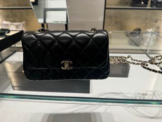 （分類：）位於 。 由 mismismissy 提交（商品編號 1369018871，圖片 1）。簡介： 。