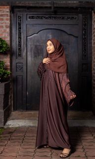 (Category: ) located in . Submitted by mieaaameera (Listing ID 1369059511, Image 1). Description: .