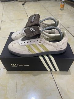 (Kategori: ) berada di . Dikirim oleh prelovedbyrisaw (ID iklan 1368987814, Gambar 1). Deskripsi: .