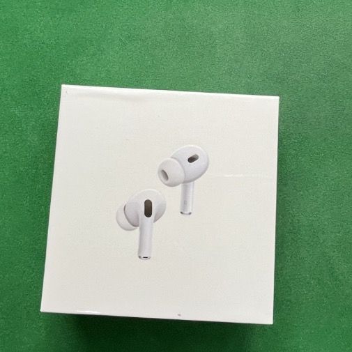 airpod pros (Category: Earphones) located in Singapore. Submitted by finprocter58295 (Listing ID 1369134981, Image 1). Description: noise cancelation .