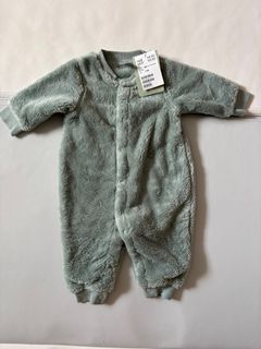 （分類：）位於 。 由 winnie.x.winnie 提交（商品編號 1368975520，圖片 1）。簡介： 。
