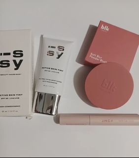 BLK ISSY JMCY MAKEUPS