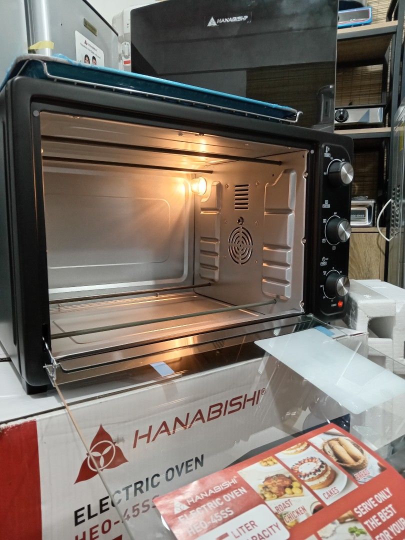 Brand New Oven 45L. (Category: Ovens & Toasters) located in Bulacan. Submitted by lyy0615 (Listing ID 1369047732, Image 3). Description: 45-liter capacity 60 min. timer with bell ring Thermostat control up to 250°C Stainless steel heating elements Convection function Rotisserie function Inner light Indicator lamp 5 Stages of heating & function selector 562x402x355mm.