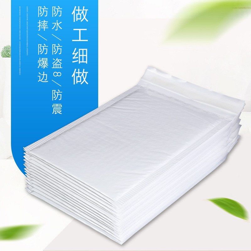 Bubble wrap (Category: Other Stationery & Craft) located in Singapore. Submitted by shirley155 (Listing ID 1369012478, Image 2). Description: 28x32=700pcs $0.15/pc 30x30=390pcs $0.20/pc 35x45=160pcs $0.30/pc 38x49=70pcs $0.35/pc Minimum from 100pcs.