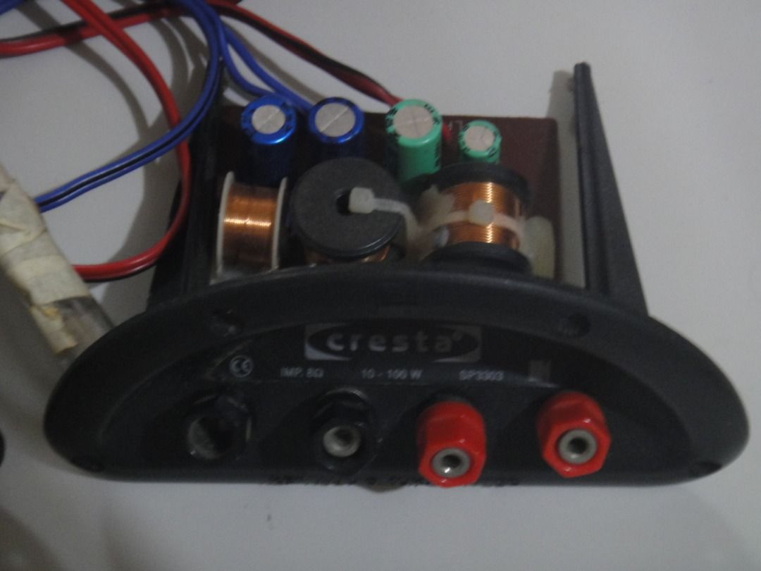 Crossover Network for KEF Cresta 2 (Category: Soundbars, Speakers & Amplifiers) located in Pasig City. Submitted by in2vintagestuffs (Listing ID 1360218236, Image 3). Description: Crossover Network for KEF Cresta 2 Not used, Stocked, untested Price is for the pair P3950 Selling Item As-Is.