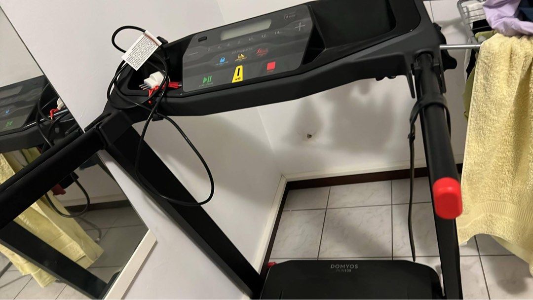 Foldable Threadmill (Category: Cardio & Fitness Machines) located in Manila. Submitted by chellsyy (Listing ID 1368983547, Image 2). Description: Domyos Run100E bought for 34,000.