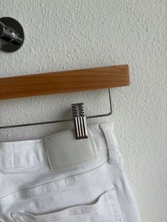 （分類：）位於 。 由 ugottadeal 提交（商品編號 1369010523，圖片 1）。簡介： 。