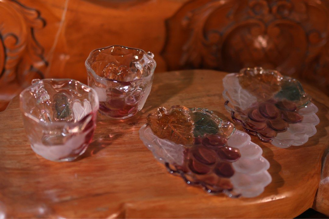 Grapes Glass Teacup & Saucer Set (Category: Coffee & Tea Tableware) located in Manila. Submitted by _mangkok_ (Listing ID 1369037894, Image 1). Description: glass grapes teacup & saucer set. in great condition. 2 sets available. 450 per set, 800 take all. items were either thrifted or personally owned, pls manage your expectations. thank u 🙏🏻.