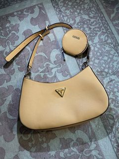 (Category: ) located in . Submitted by preloved_dasyaf (Listing ID 1369059367, Image 1). Description: .