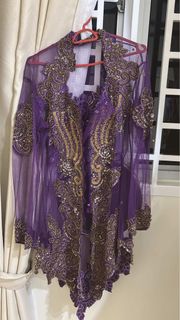 (Category: ) located in . Submitted by refreshyourwardrobe (Listing ID 1369076070, Image 1). Description: .