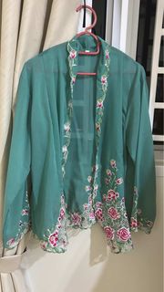 (Category: ) located in . Submitted by refreshyourwardrobe (Listing ID 1369076479, Image 1). Description: .