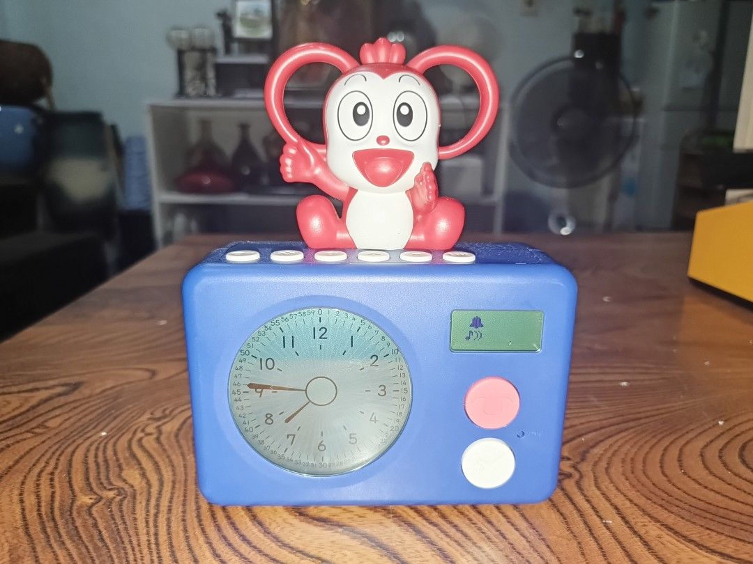 Korasho Talking Digital Alarm Clock (Category: Clocks) located in Cebu City. Submitted by turuuru8992423 (Listing ID 1369101042, Image 3). Description: Korasho Talking Digital Alarm Clock Brand: Benesse Size: L13cm x W5cm x H16cm Battery Operated: 3pcs AA Good Condition: All features working - clock, alarm clock, calendar, birthday, name, sleep reminder. -Will greet you happy birthday with your name -Remind you when it's time to sleep -Tells you 