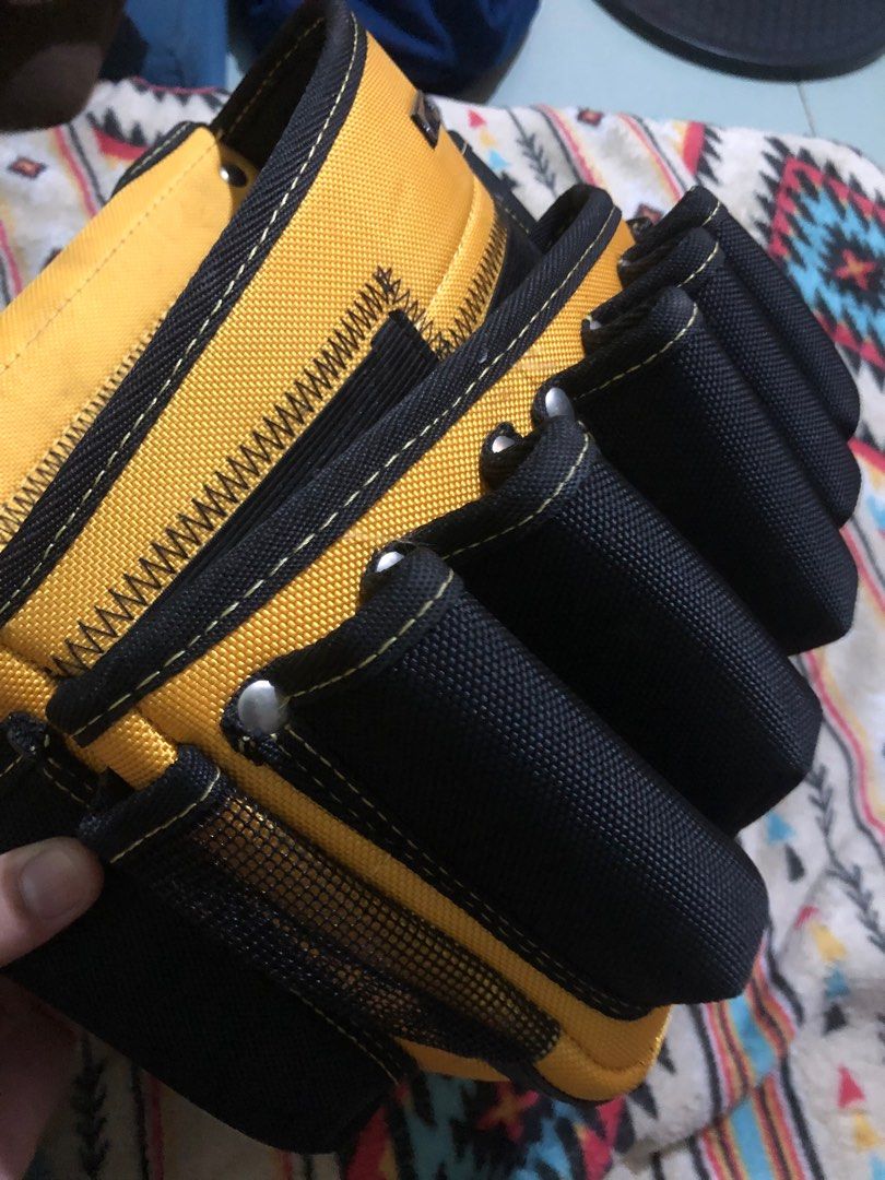 Kyokuto japan multi pocket tool case (Category: Belt bags, Clutches and Pouches) located in Quezon City. Submitted by markgolveo (Listing ID 1369007649, Image 3). Description: Kyokuto japan multi pocket tool case.