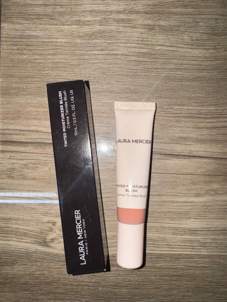 Laura Mercier - Tinted Moisturizer Blush (Category: Makeup) located in Quezon City. Submitted by unclutter_ (Listing ID 1369096135, Image 1). Description: Brand New and 💯 authentic Selling for as low as 500 pesos. 1650 SRP in stores Shade: Provence .