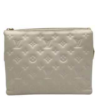 (Category: ) located in . Submitted by carousellluxury (Listing ID 1369022307, Image 1). Description: .