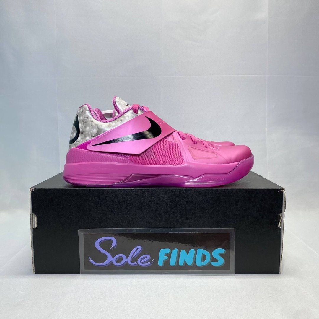 Nike KD 4 Aunt Pearl (2024) (Category: Sneakers) located in Manila. Submitted by solefindsphilippines (Listing ID 1369052264, Image 2). Description: Nike KD 4 Aunt Pearl (2024) Available Sizes: 7.5/ 8/ 8.5/ 9/ 9.5/ 10/ 10.5/ 11 Men’s Price: 6,999 to 7,499 only Brand new All of our items are 100% Authentic/ Legit/ Original How to Order? Message us now!📩 Follow us on FB, IG and Tiktok: @SoleFindsPhilippines #nike #nikeph #nikebasketball #kd4 #aunt