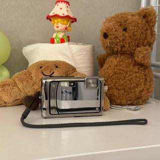 (Category: ) located in . Submitted by ikea.a (Listing ID 1369077955, Image 1). Description: .