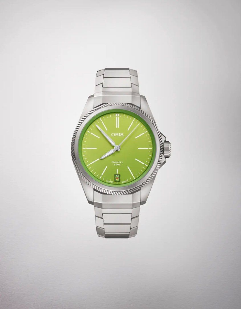 Oris ProPilot x Kermit - Limited Edition Watch (Category: Luxury Watches) located in Makati City. Submitted by theyuhh (Listing ID 1369084991, Image 3). Description: Waited a long time for this watch but I’m afraid that at 39mm, it’s too big on my 5” wrist 🥲 What I love about the new ProPilot Calibre 400 is that it boasts a smooth 4 Hz in-house movement, has a five-day power reserve, is crafted in full titanium (so it’s lighter than your average