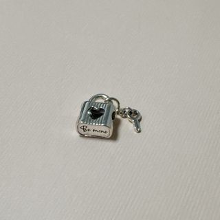 （分類：）位於 。 由 moonbean0109 提交（商品編號 1369104715，圖片 1）。簡介： 。