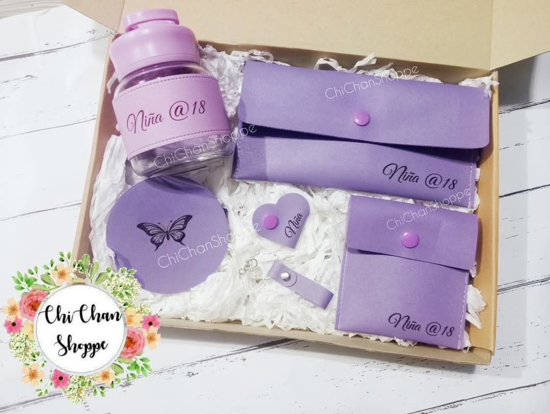 Personalized gifts BOX SET with engrave name (Category: Accessory Holder, Box & Organizers) located in Manila. Submitted by chichanshoppeph (Listing ID 1368955919, Image 1). Description: .