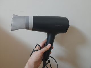 （分類：）位於 。 由 decluttering280 提交（商品編號 1369096805，圖片 1）。簡介： 。