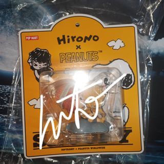 [popmart] sealed hirono x peanut snoopy