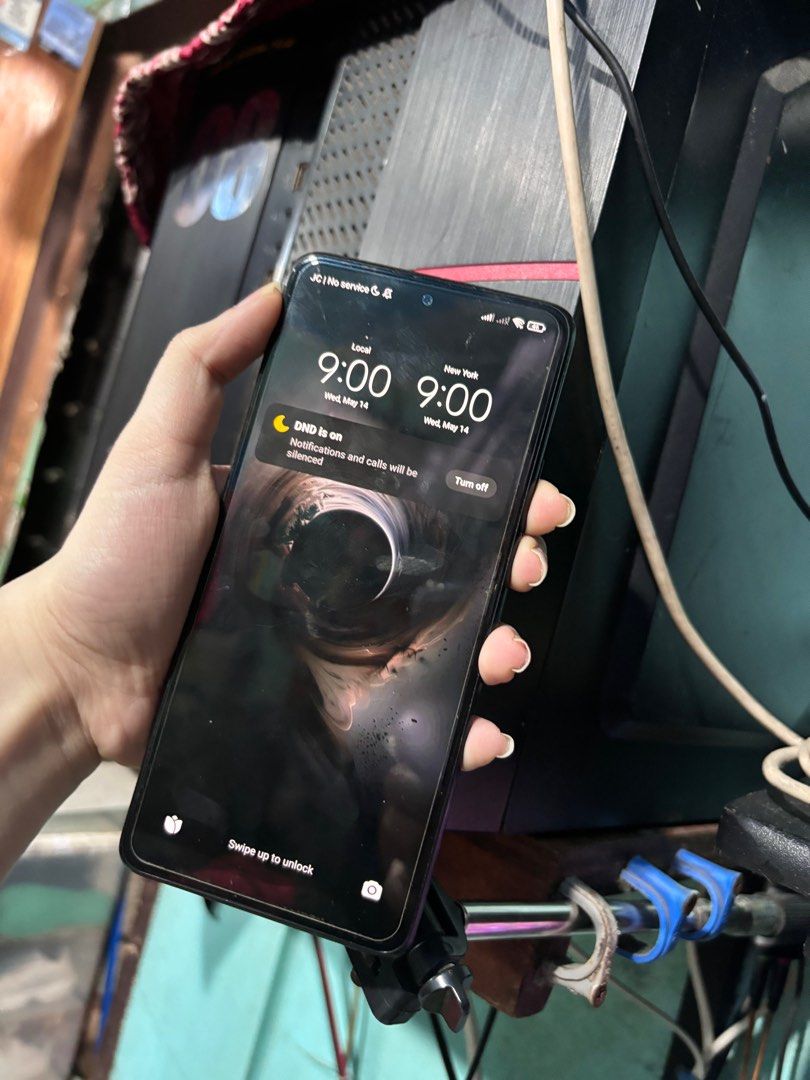 Redmi Note10 Pro 256 GB (Category: Xiaomi) located in Quezon City. Submitted by jaslinenicole. (Listing ID 1369081303, Image 2). Description: pre loved no issue rfs: di na nagagamit.