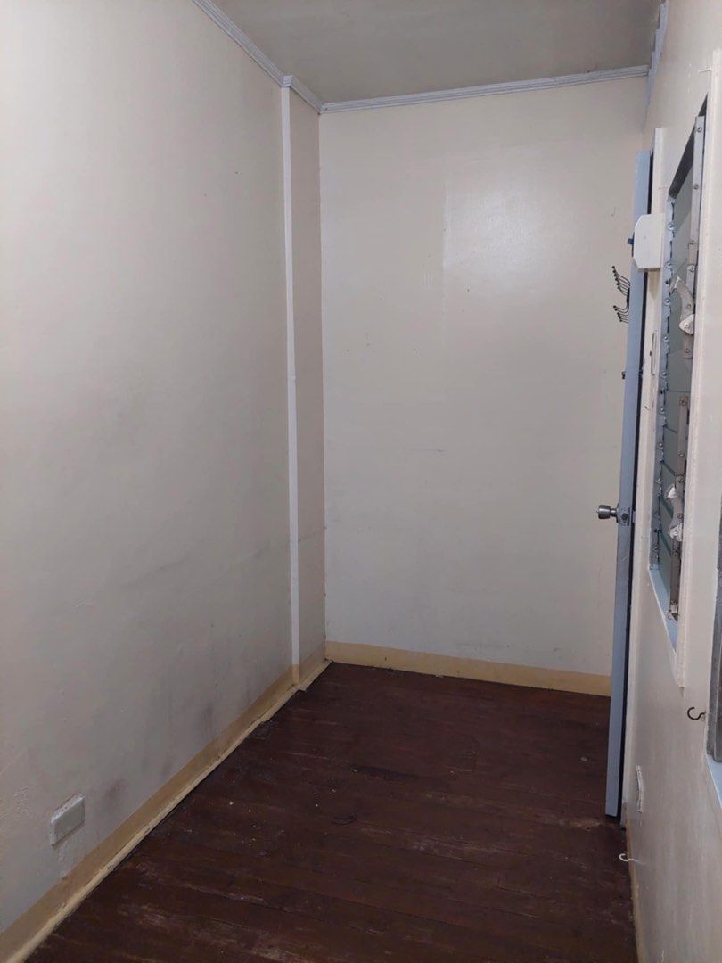Room For Rent (Category: Room Rentals) located in Manila. Submitted by jennygonzalez2011 (Listing ID 1369054687, Image 1). Description: 6k one month deposit Room only Own submeter Common ang Cr and sink Location: Kamuning QC Near edsa bus carousell nepa qmart Near police station 10 and bernardo park.