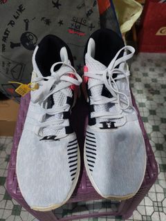 Rubber shoes629785915864351126
