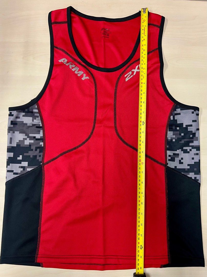 Running Singlet (Category: Activewear) located in Singapore. Submitted by noexit (Listing ID 1369099813, Image 2). Description: Selling a preloved running singlet and by postage mail only .