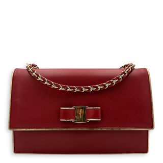 (Category: ) located in . Submitted by carousellluxury (Listing ID 1369047376, Image 1). Description: .