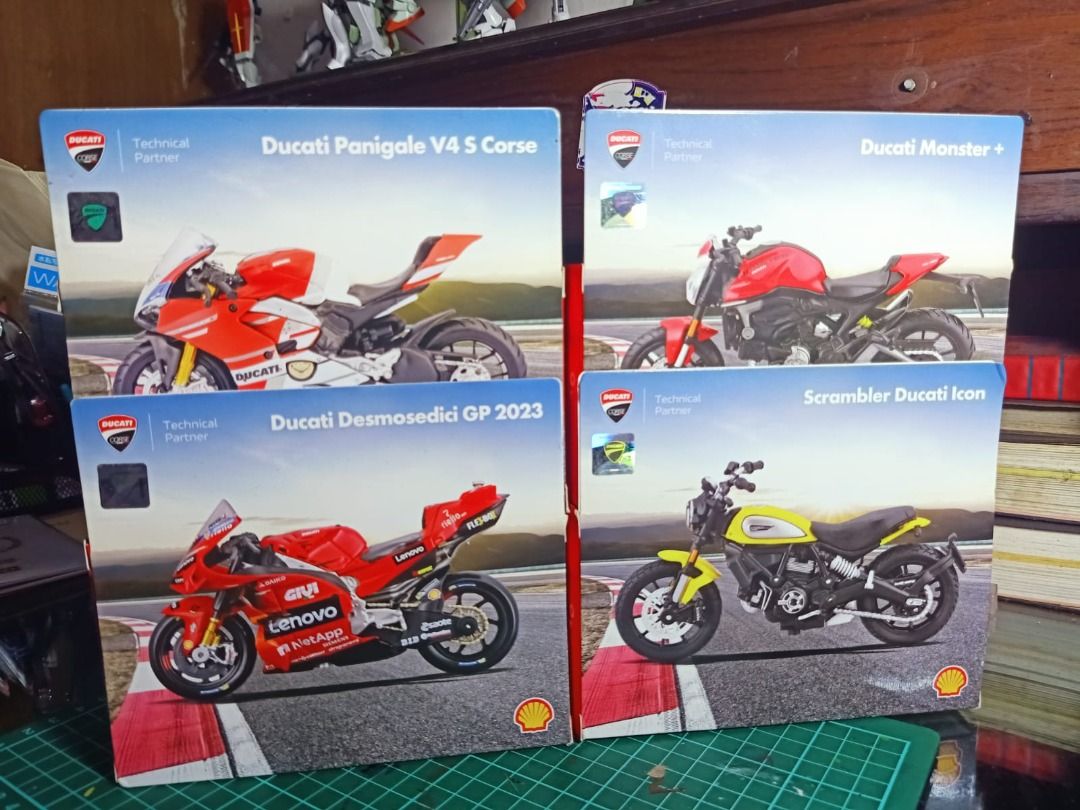 Shell x Ducati diecast 2024 fullset, Toys & Collectibles, Mainan di ...