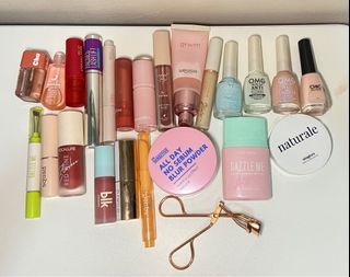 TAKE ALL BUNDLE 25pcs MAKEUP / NAIL PRODUCTS