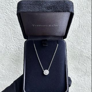 (Category: ) located in . Submitted by yourauthenticseller (Listing ID 1369063116, Image 1). Description: .