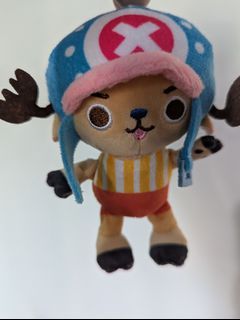 Tony Tony Chopper One Piece Keychain Plushie