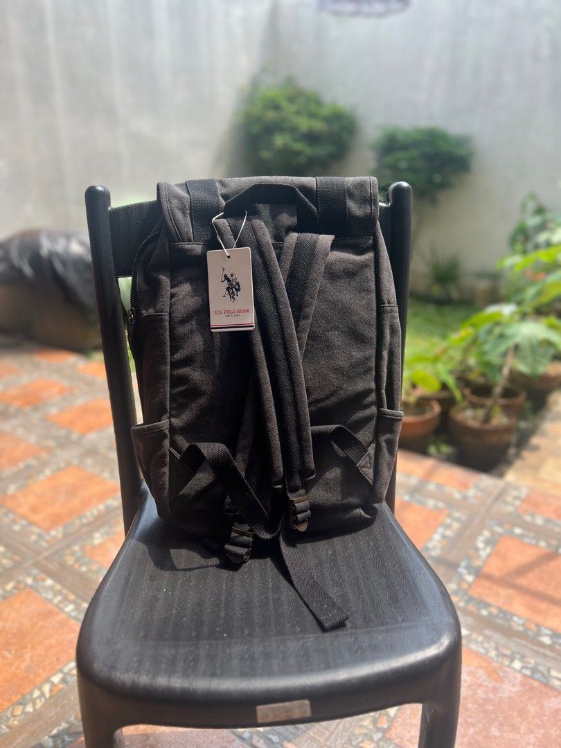 US Polo Assn Backpack FOR SALE (Category: Backpacks) located in Quezon City. Submitted by lokasm (Listing ID 1368956601, Image 3). Description: -= CLOSET CLEAN UP =- US Polo Assn. Aspen Backpack Bag Canvas Army Never been used. Just in storage. GOOD FOR EVERYDAY USE. Could store laptop, etc. Bought it for around 5,500 pesos long ago. Negotiable! Shipping will be at your expense. .