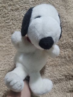 VINTAGE ORIGINAL PEANUTS SNOOPY HAND PUPPET